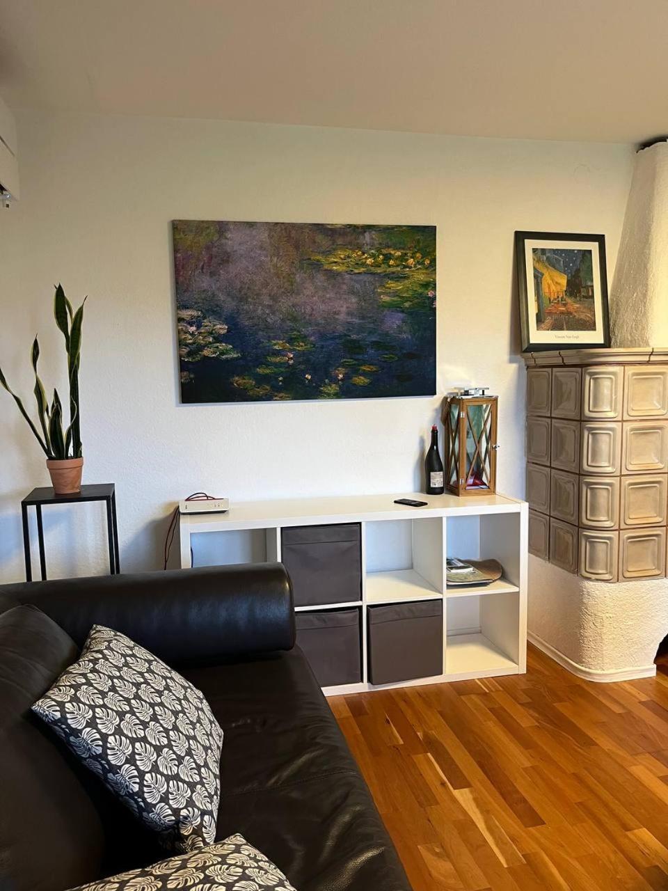 Gemuetliche 3 Zimmer Wohnung Mit Grosszuegiger Terrasse Im Gruenen Reutlingen Exterior foto
